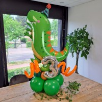Thema ballondecoratie Dino verjaardag kind